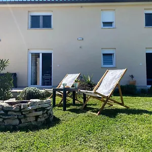  Ferienhaus House Carla Belavici